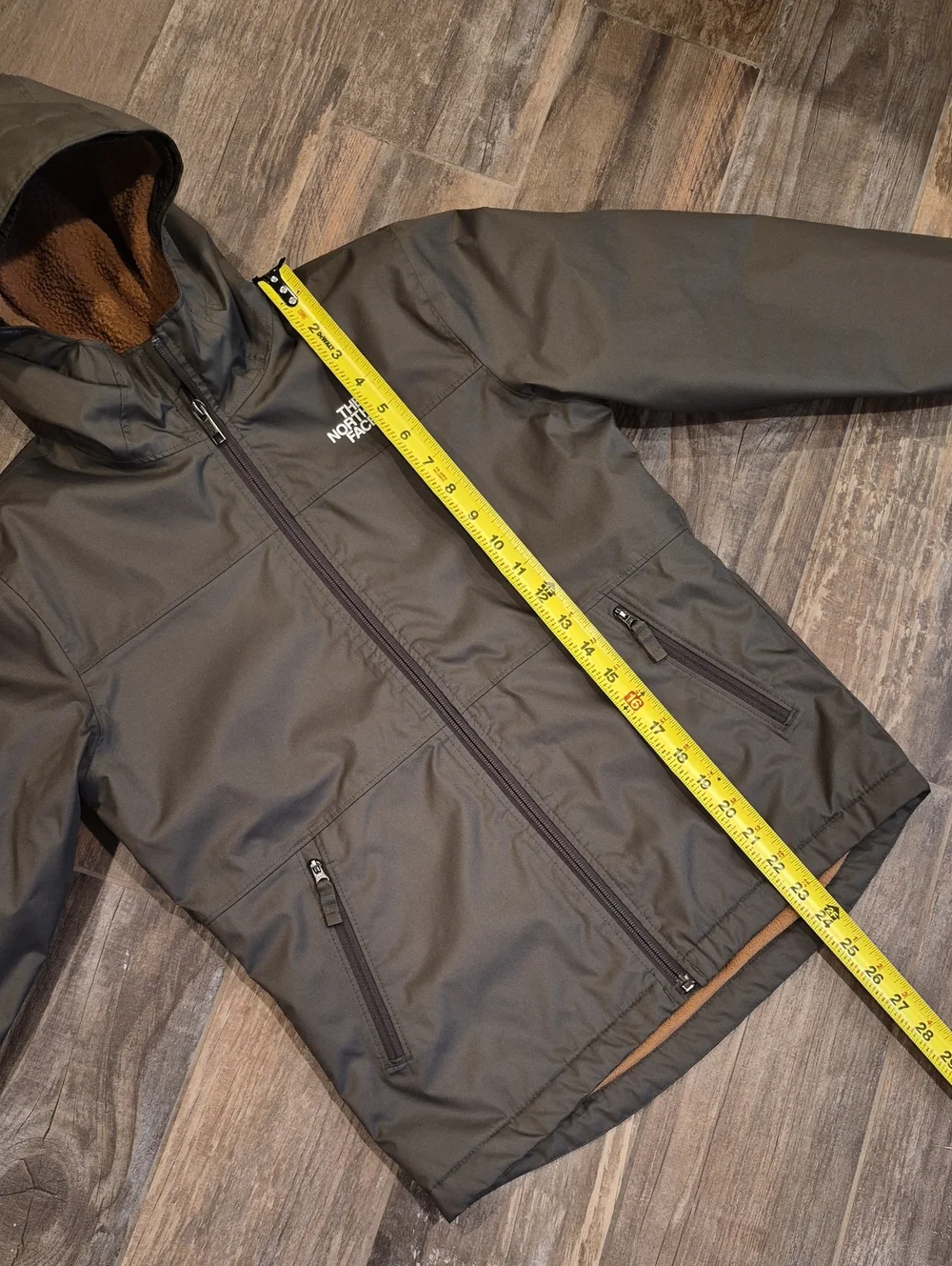 Boy's The North Face Warm Storm Hooded Jacket, Zipper Closure, Large Size 12